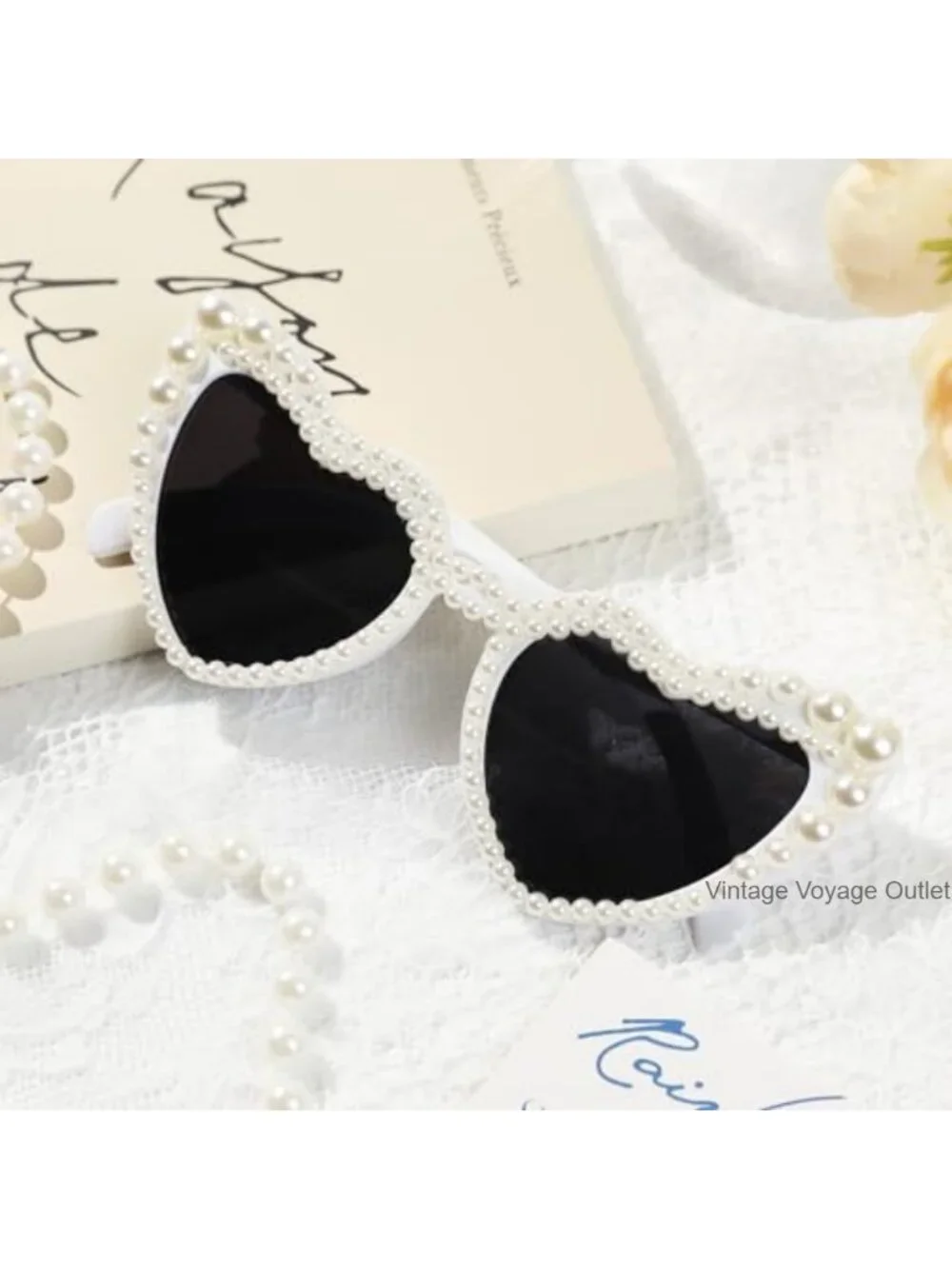 Heart Sunglasses for Women Cute Love Eye Protection UV Blocking Retro Party